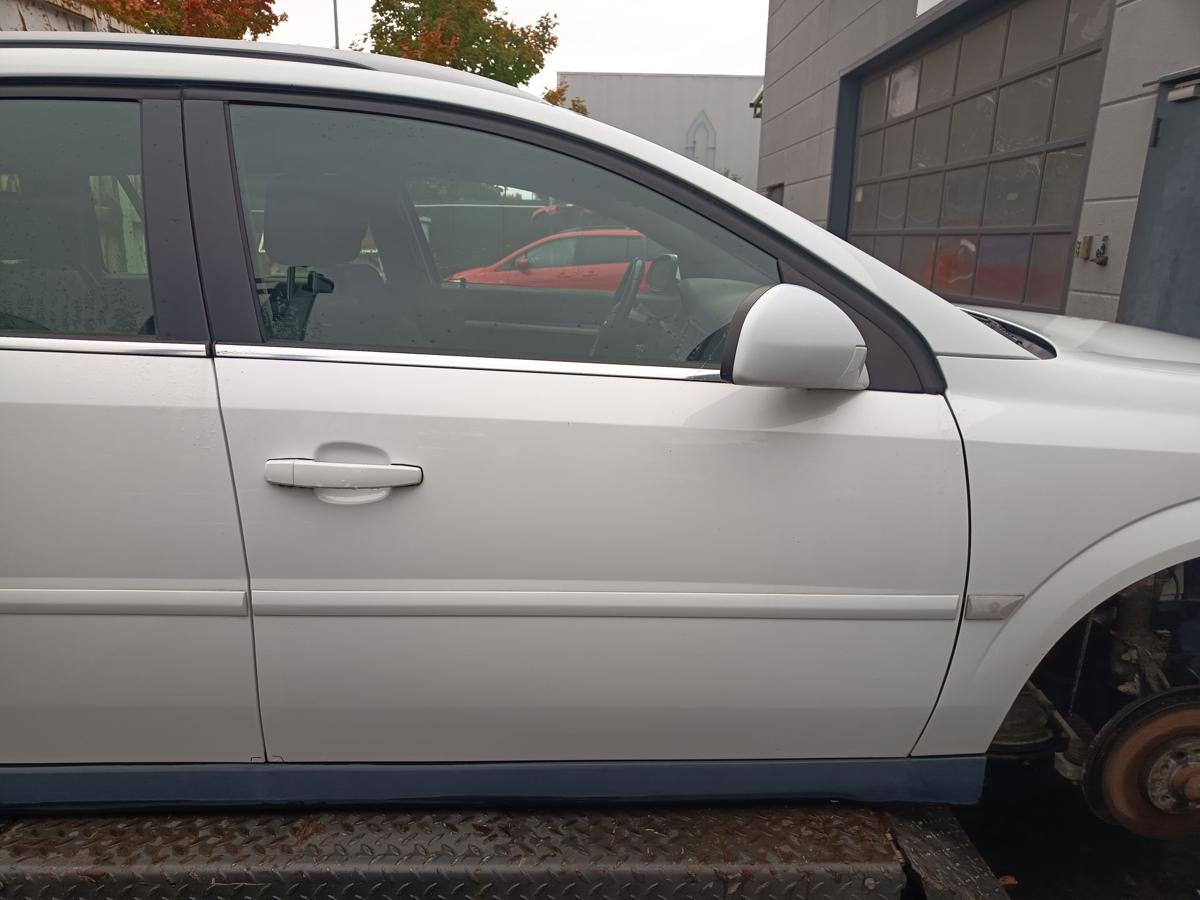 Opel Vectra C Caravan orig Tür vorn rechts Beifahrertür Z474 weiß Bj 2008