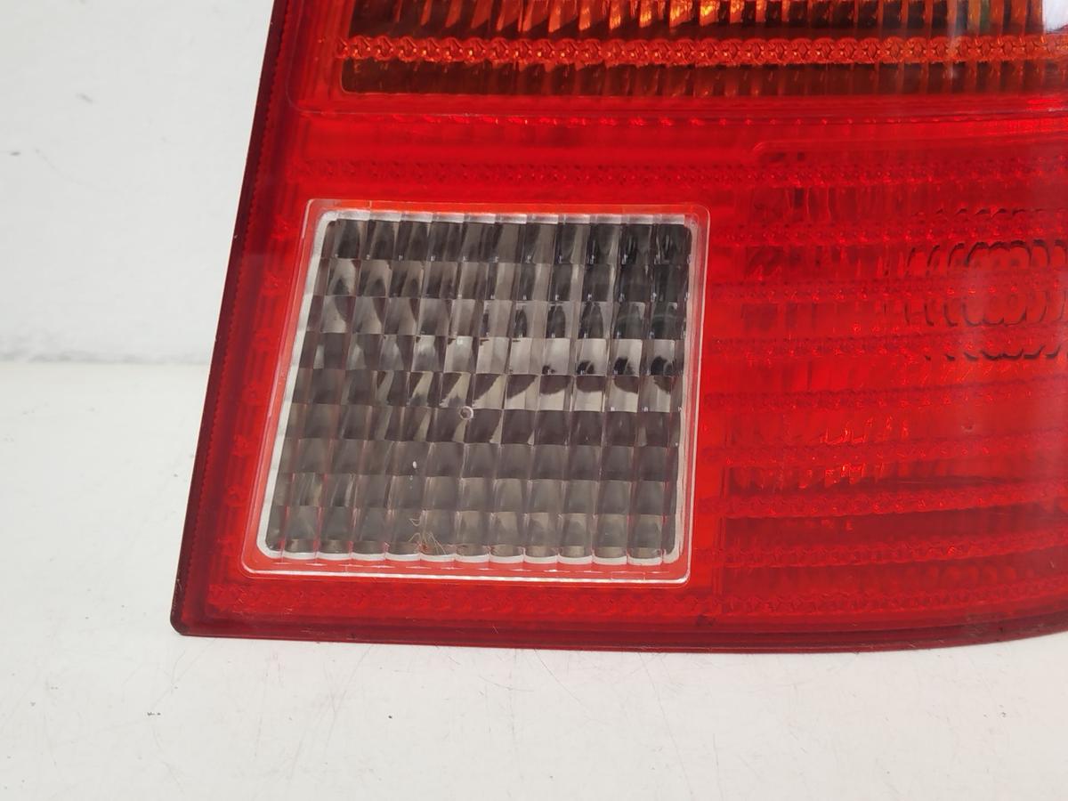 VW Golf 4 IV 1J Variant R&uuml;ckleuchte rechts R&uuml;cklicht Heckleuchte Kombi OEM