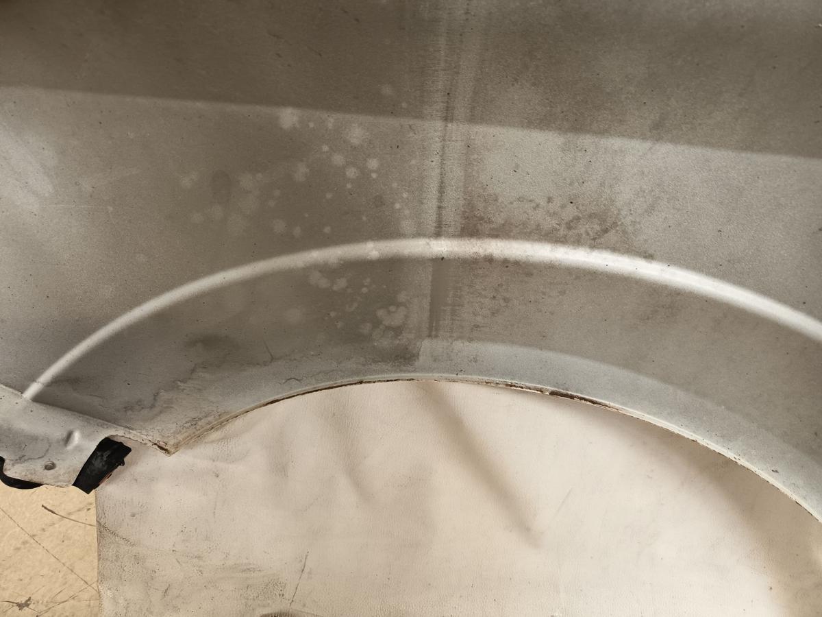 Opel Zafira B orig Kotflügel vorn rechts Beifahrerseite 10U-weiss Bj 2008