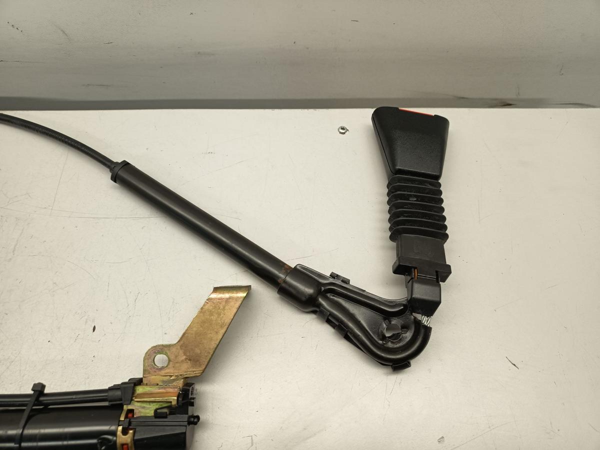 Opel Corsa B original Gurtschloss vorne rechts mechanisch Bj 1999