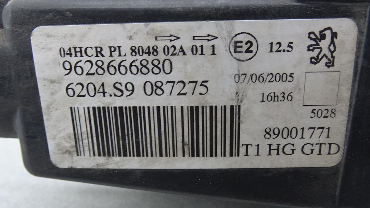 Peugeot 206 Hauptscheinwerfer links Bj2005 9628666880 Frontscheinwerfer H7 H7