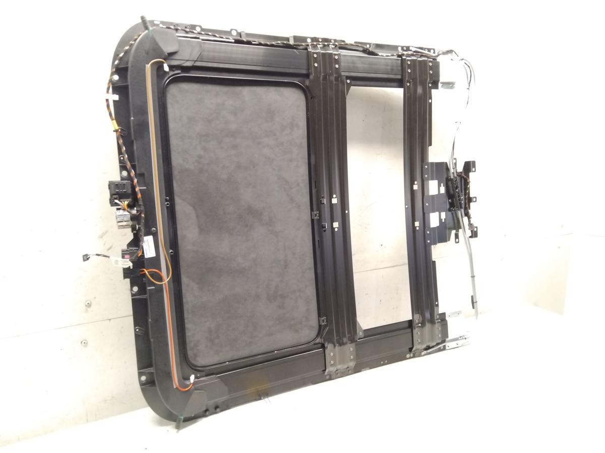 Audi A8L D4 4H Lang original elektrisches Solar Schiebedach mit Rahmen BJ2015