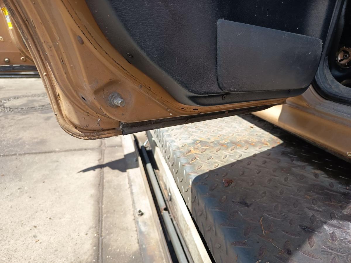 Skoda Octavia Combi 1U original T&uuml;r hinten links Fond Roh F8G Atamacabeige Bj 01