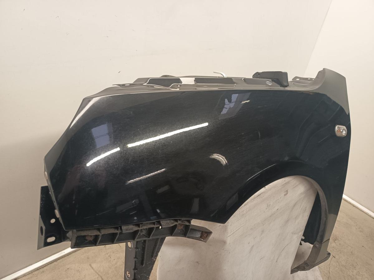 VW Lupo 6X Bj 2002 original Kotfl&uuml;gel links L041 Brillantschwarz