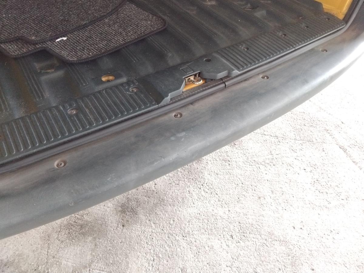 Renault Kangoo 1 orig.Stoßfänger Stoßstange hinten unlackiert BJ1998