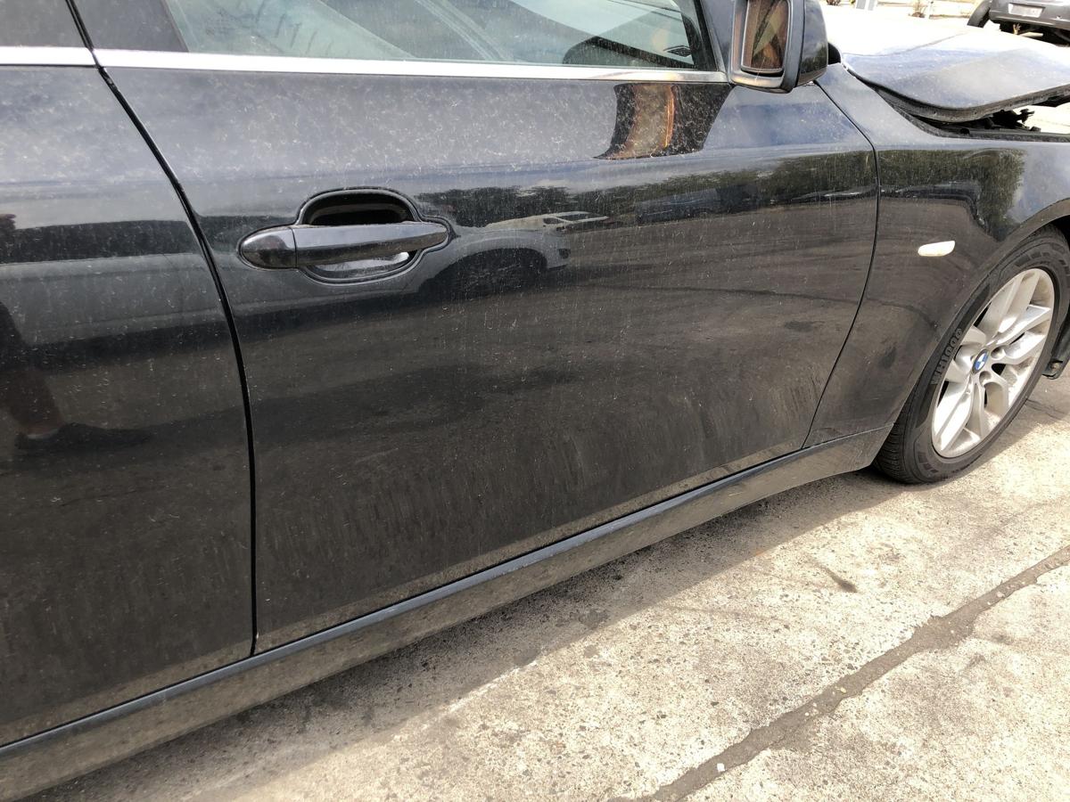 BMW 5er E60 LCI T&uuml;r vorn rechts Beifahrert&uuml;r im Rohbau E61 475 Blacksaphire Met