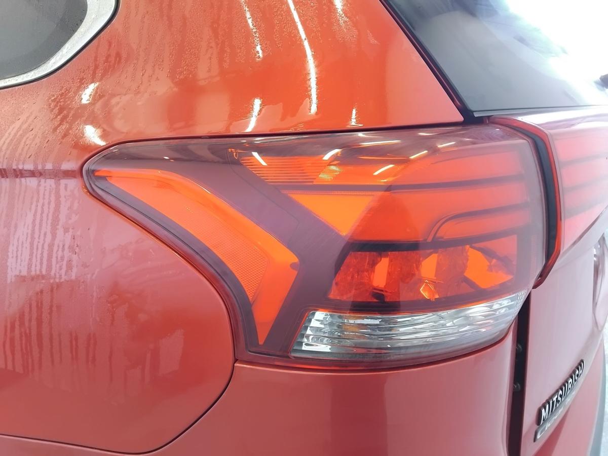 Mitsubishi Outlander 3 GF original R&uuml;ckleuchte Heckleuchte links au&szlig;en BJ2016