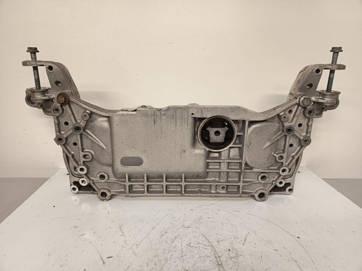 VW Golf V orig Vorderachsträger 1,6l 75KW BGU Benzin Bj 2004