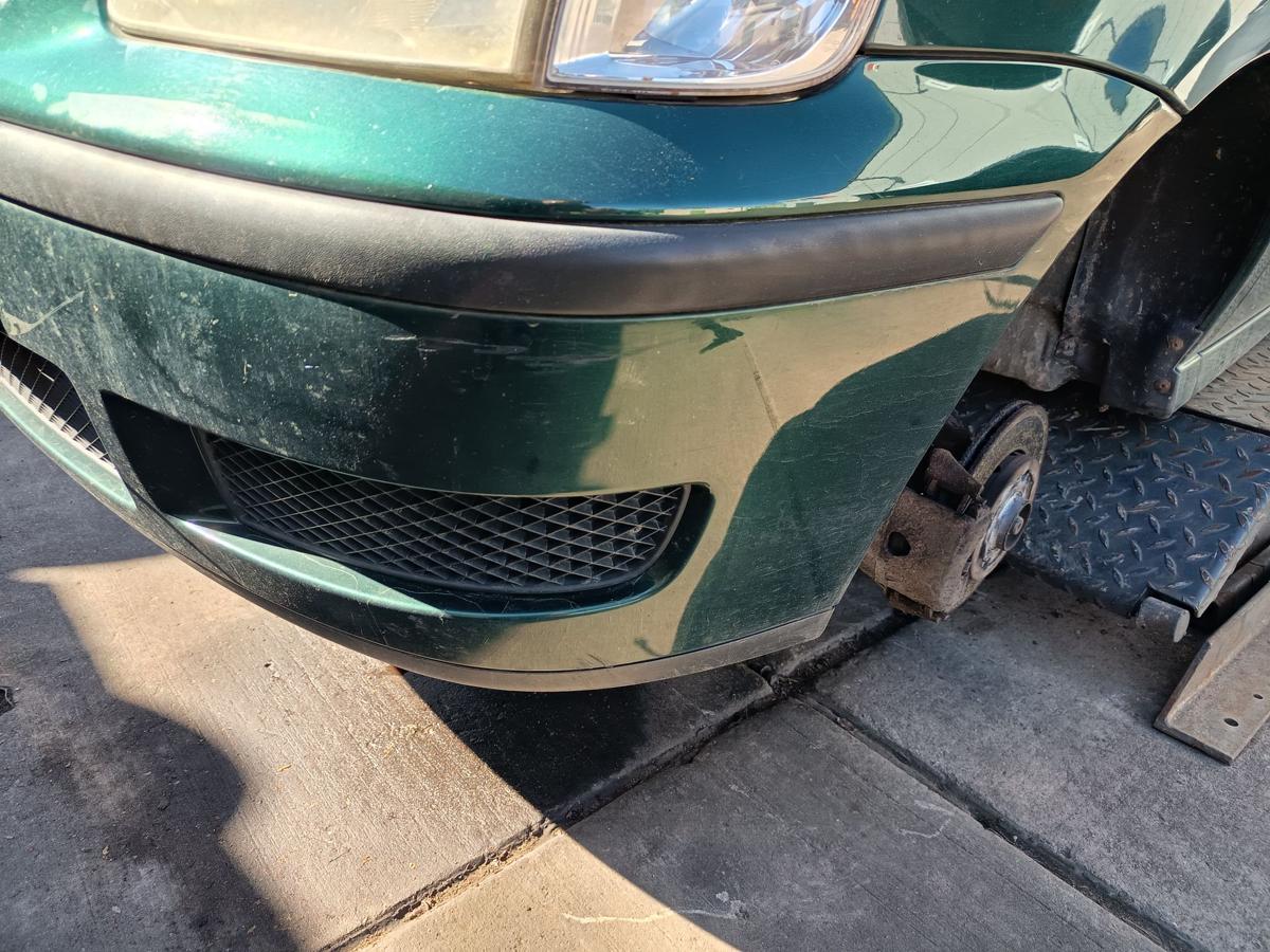 VW Polo 6N2 original Sto&szlig;stange vorne LD6D Pistaziengr&uuml;n Facelift Bj 1997