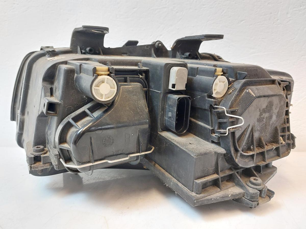 Audi A4 8E B6 Scheinwerfer vorn rechts Hauptscheinwerfer Lampe Haloge Valeo OEM