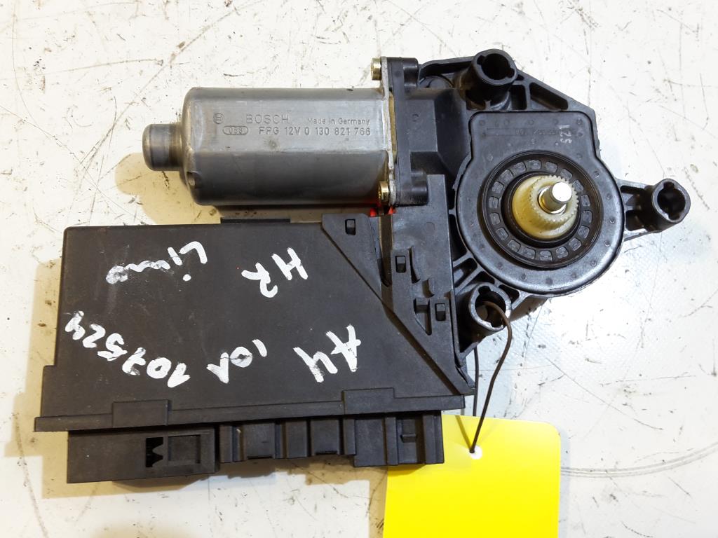 Audi A4 8E B6 BJ 2002 Fensterhebermotor hinten rechts 8E0959802A Siemens