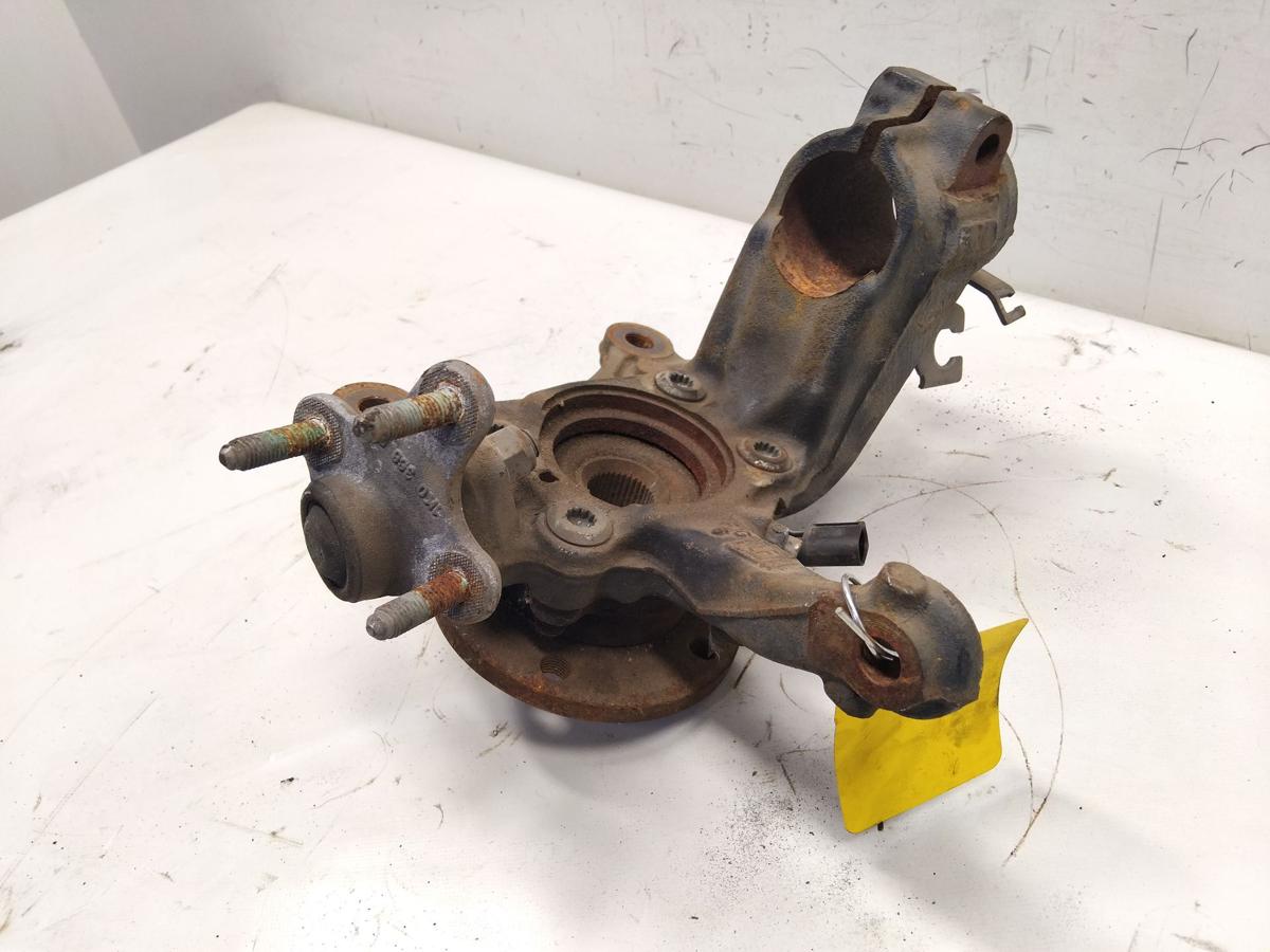 Audi A3 8P Achsschenkel Radlagergeh&auml;use Vorderachse rechts 1.9TDI Bj.2004