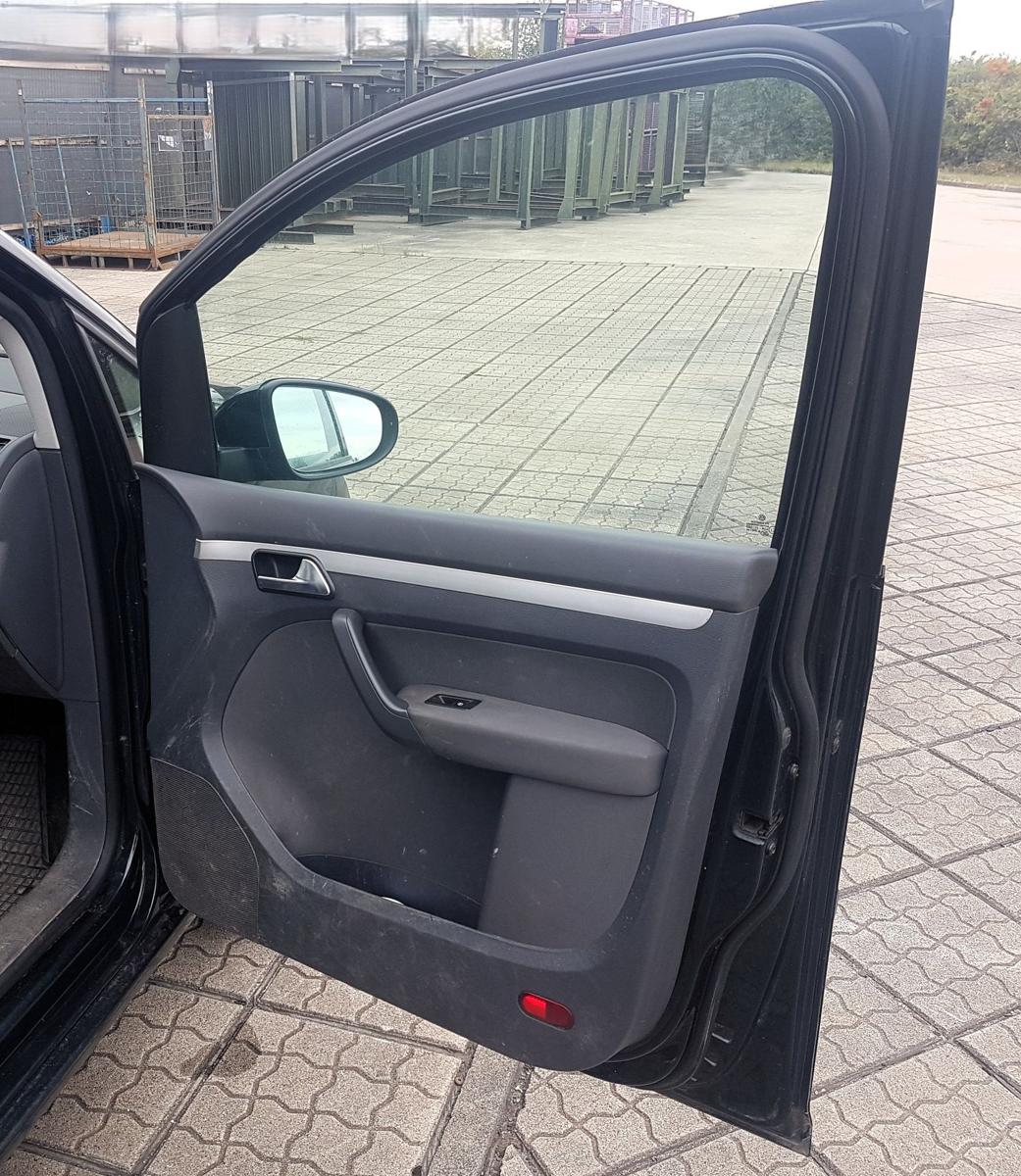 VW Touran 1T3 T&uuml;r vorn rechts in LD6W Veneziengr&uuml;n Bj2013 Rohbaut&uuml;r