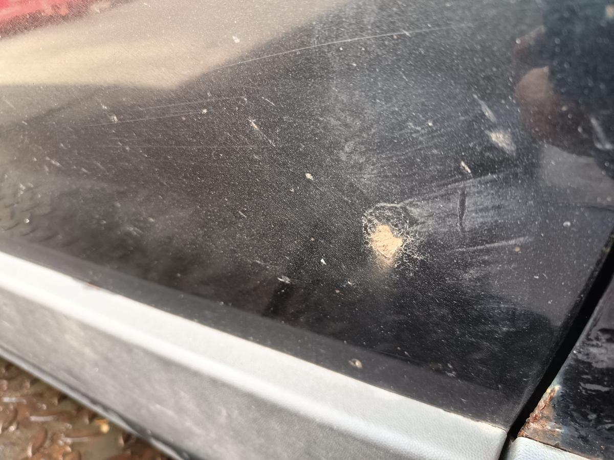 VW Passat 3BG original T&uuml;r vorn rechts Beifahrer C9Z Black magic Bj 2002