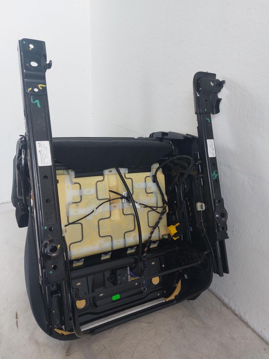 Peugeot 3008 I Typ 0U Sitz vorn rechts Beifahrersitz mit Heizung Stoff Autositz