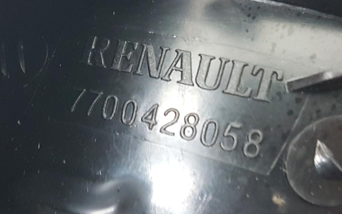 Renault Megane Classic Rückleuchte Rücklicht außen links 7700428058 Bj00 4 Türig