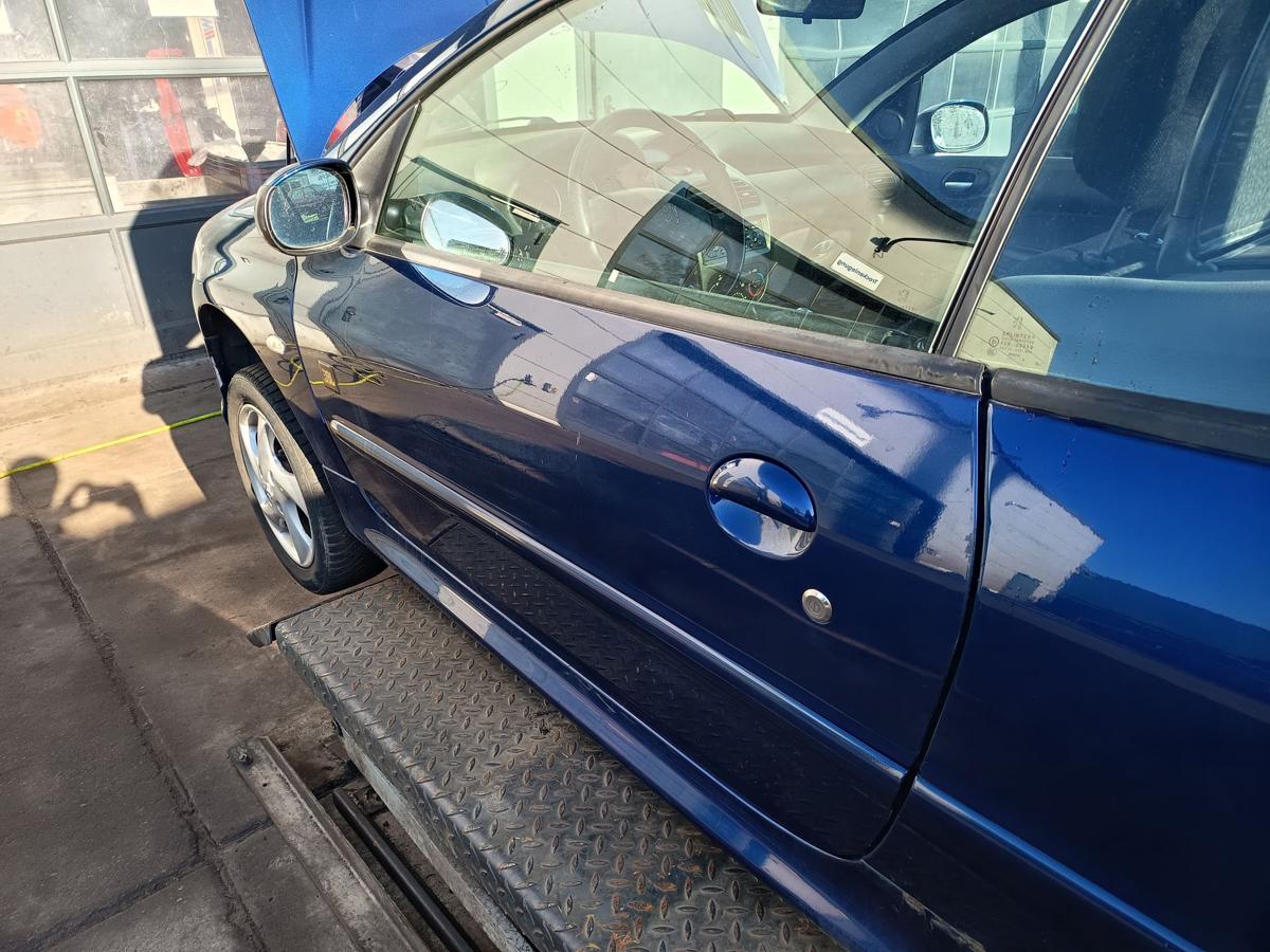 Peugeot 206CC original T&uuml;r links Fahrer KPL Montebello Bj2006