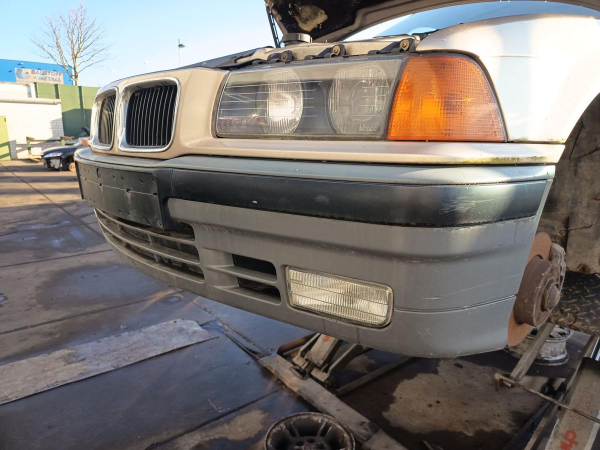 BMW 3er E36 Limousine original Sto&szlig;stange F&auml;nger vorn Front hellgrau Bj 1992