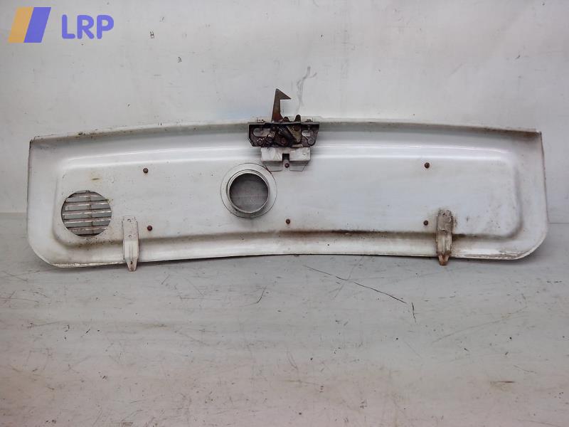 Trabant P601 Bj.1986 Grill Frontmittelteil mit Gebrauchsspuren