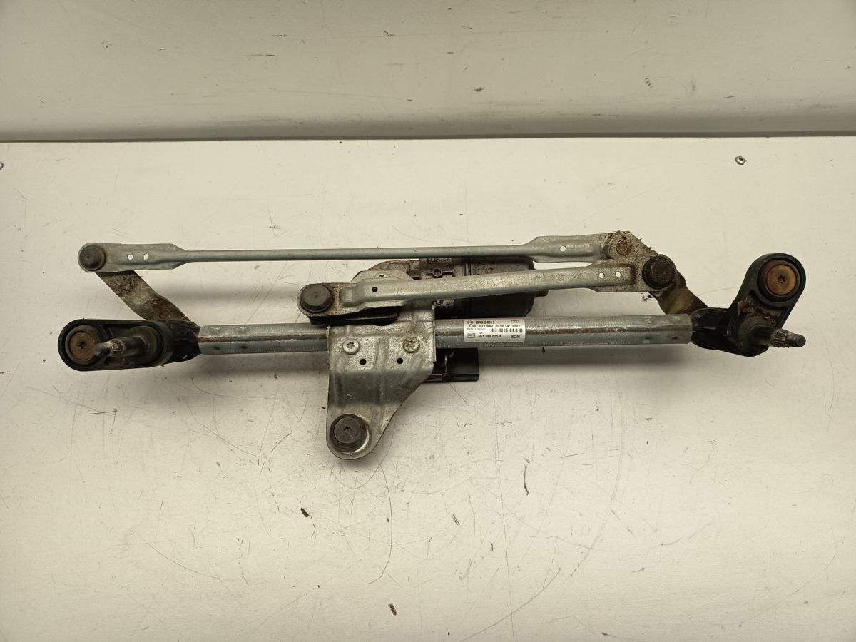 Seat Leon 5F original Wischermotor vorne mit Gest&auml;nge Baujahr 2015