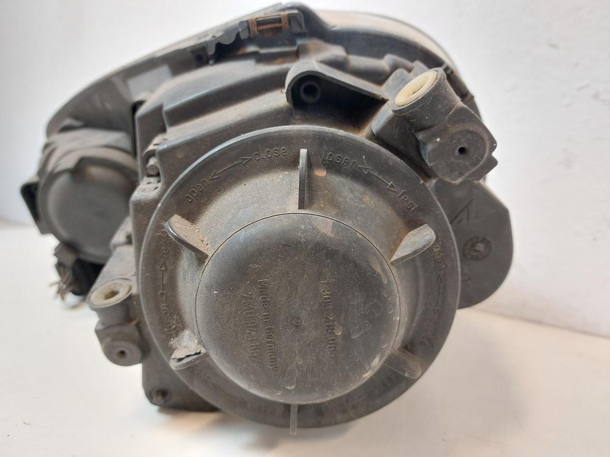 VW Golf 5 1K Scheinwerfer vorn rechts Frontscheinwerfer Halogen OEM Lampe