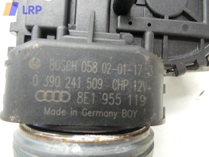 Audi A4 8E BJ2002 Wischermotor vorn 8E1955119 0390241509 BOSCH