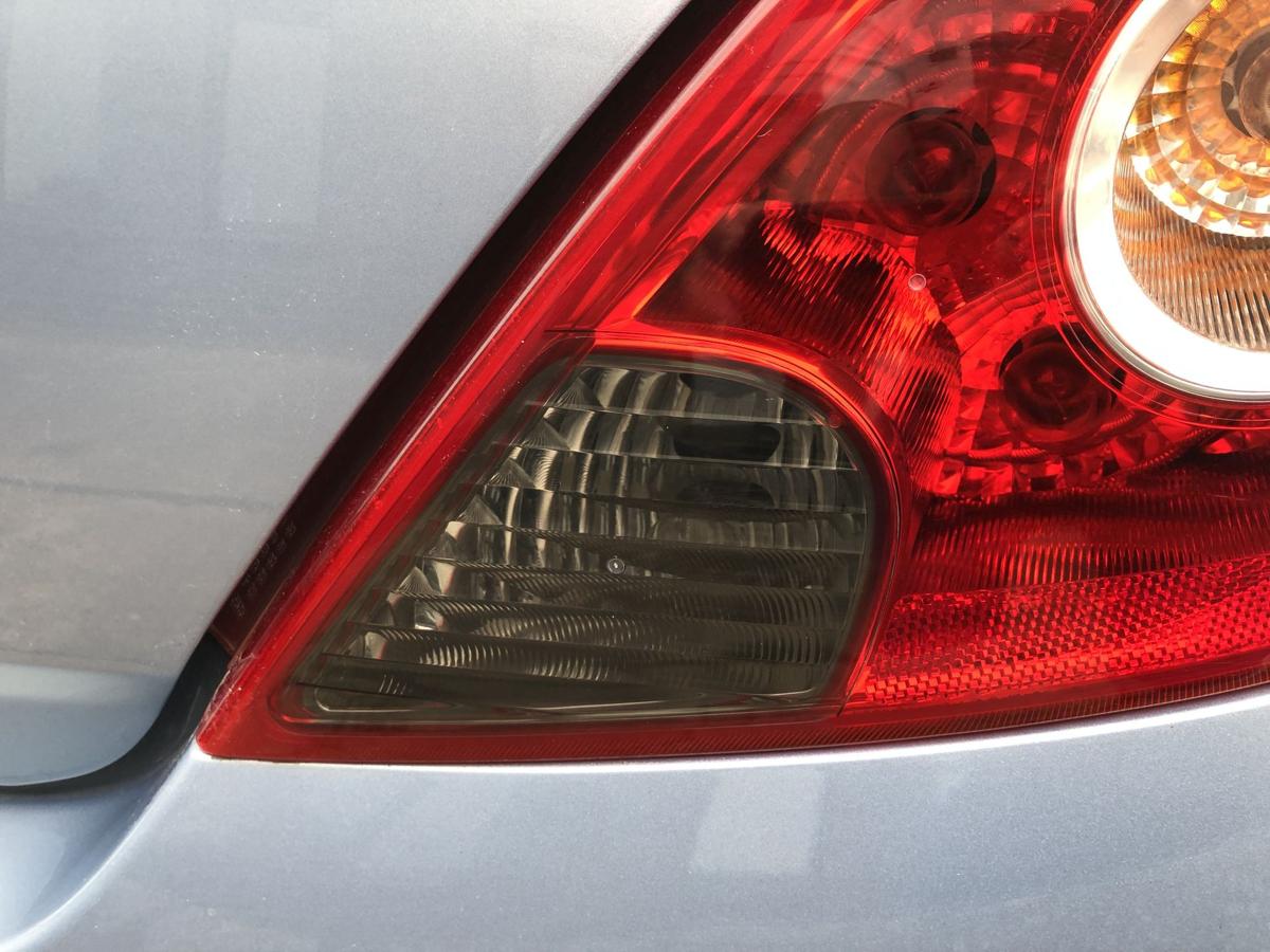Opel Corsa D Rückleuchte rechts Heckleuchte Rücklicht nur für 3 türer