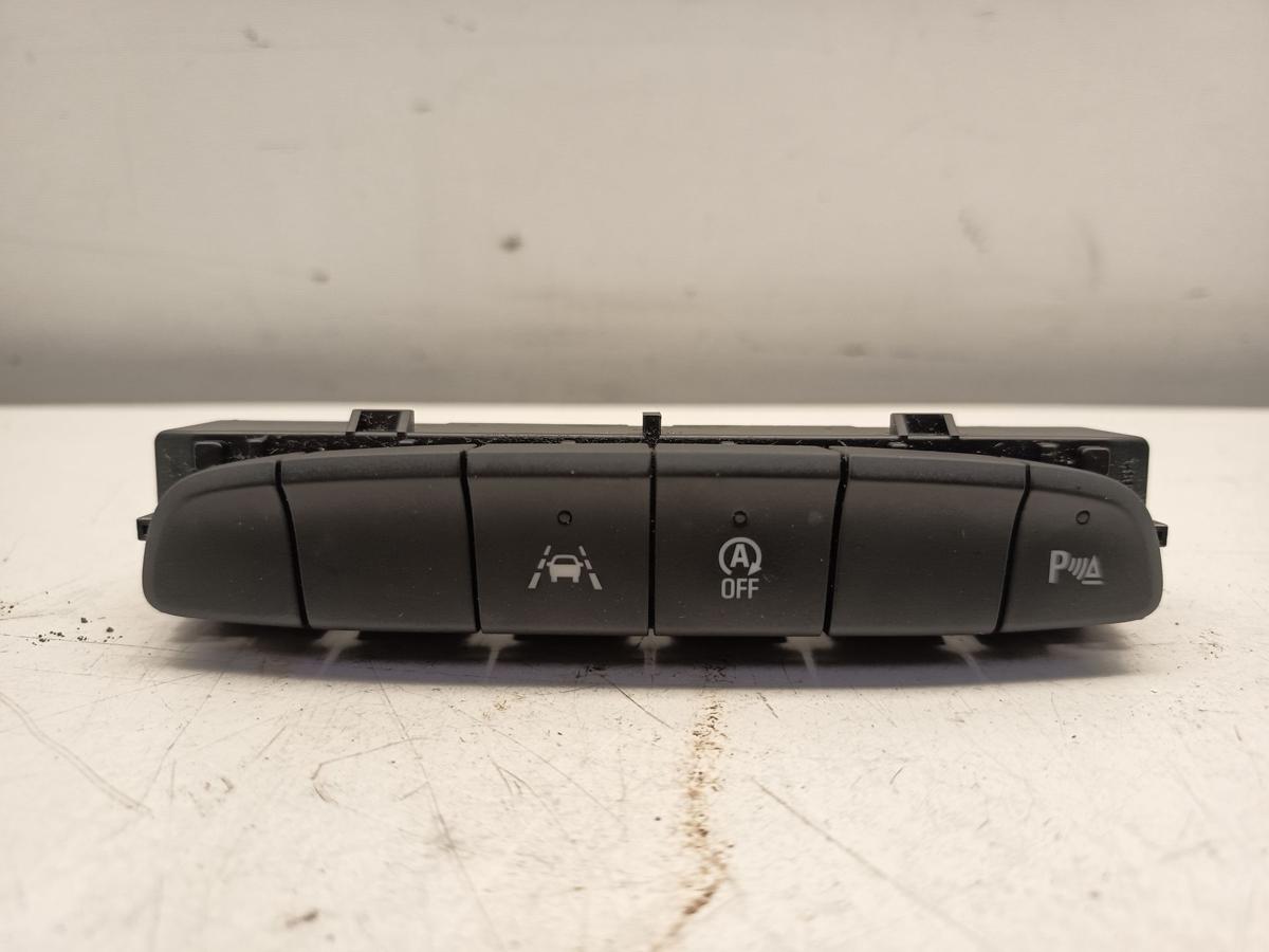 Opel Insignia B original Schalter f&uuml;r Parkpilot Spurwechsel Start Stopp Bj 2019