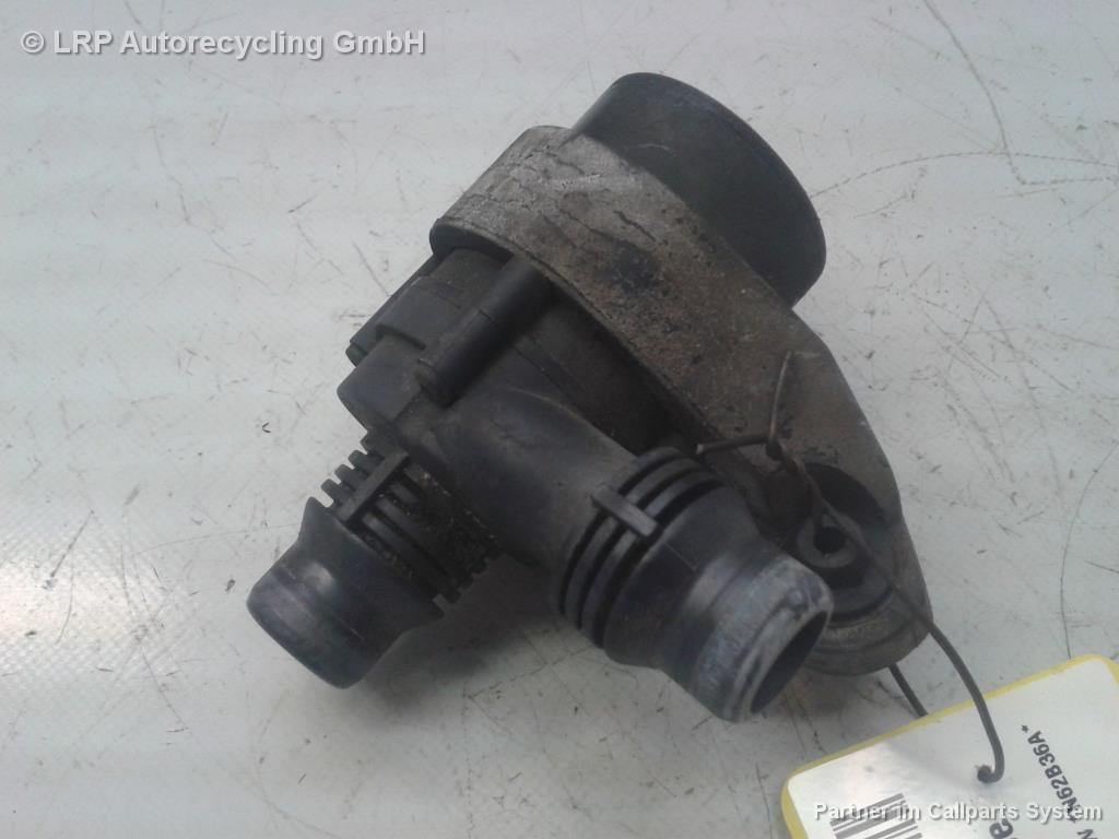 BMW 7-er E65 BJ2004 Zusatzwasserpumpe Motor 64116922699 3,6 200kw N62B36A