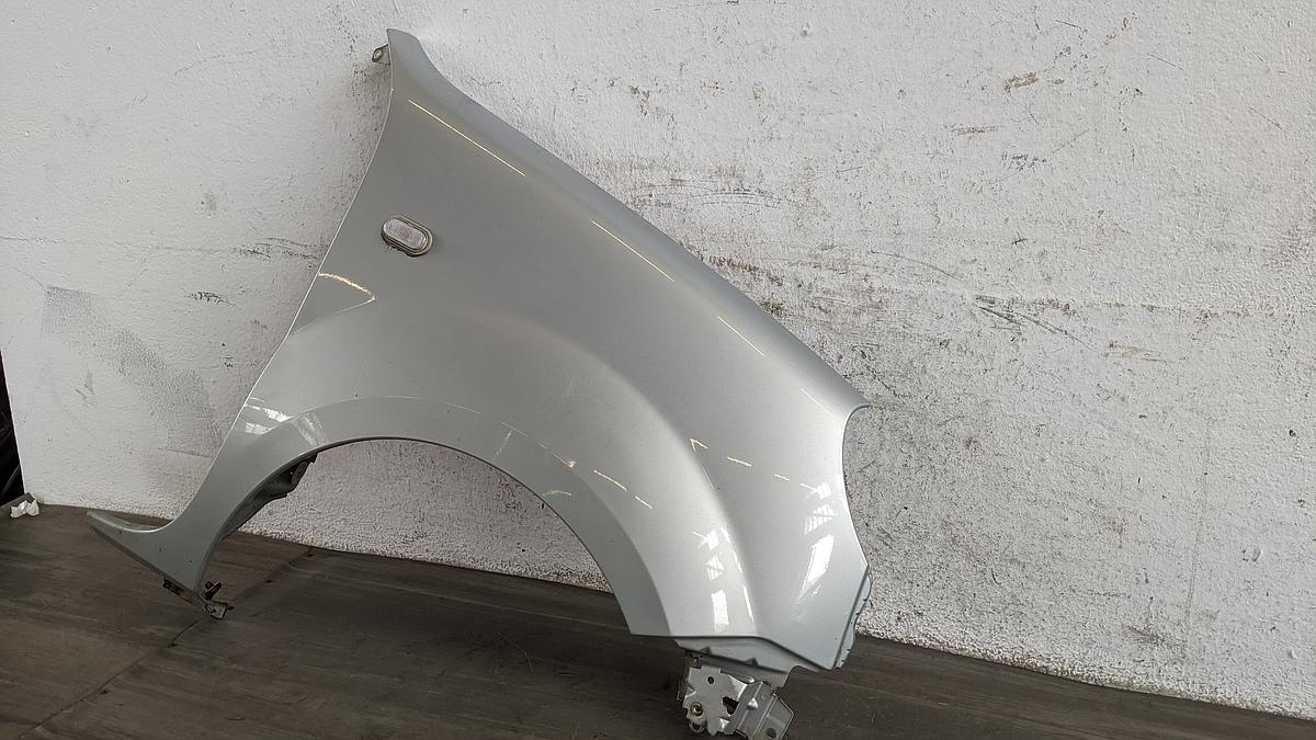 Renault Kangoo Kotflügel Fender vorn rechts TEB64-Silber met