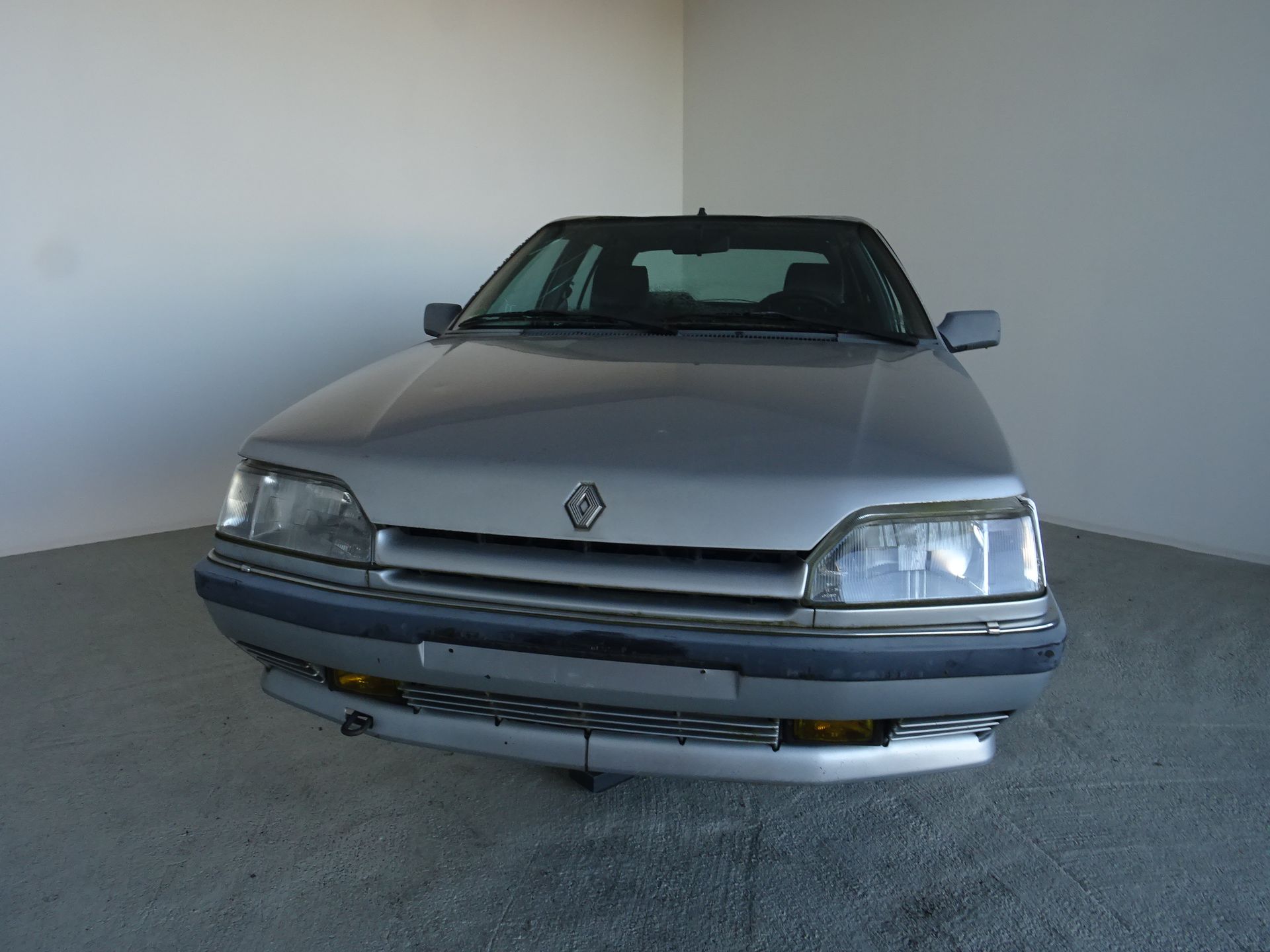 Renault 25 original Scheinwerfer vorn links Facelift Bj.1992