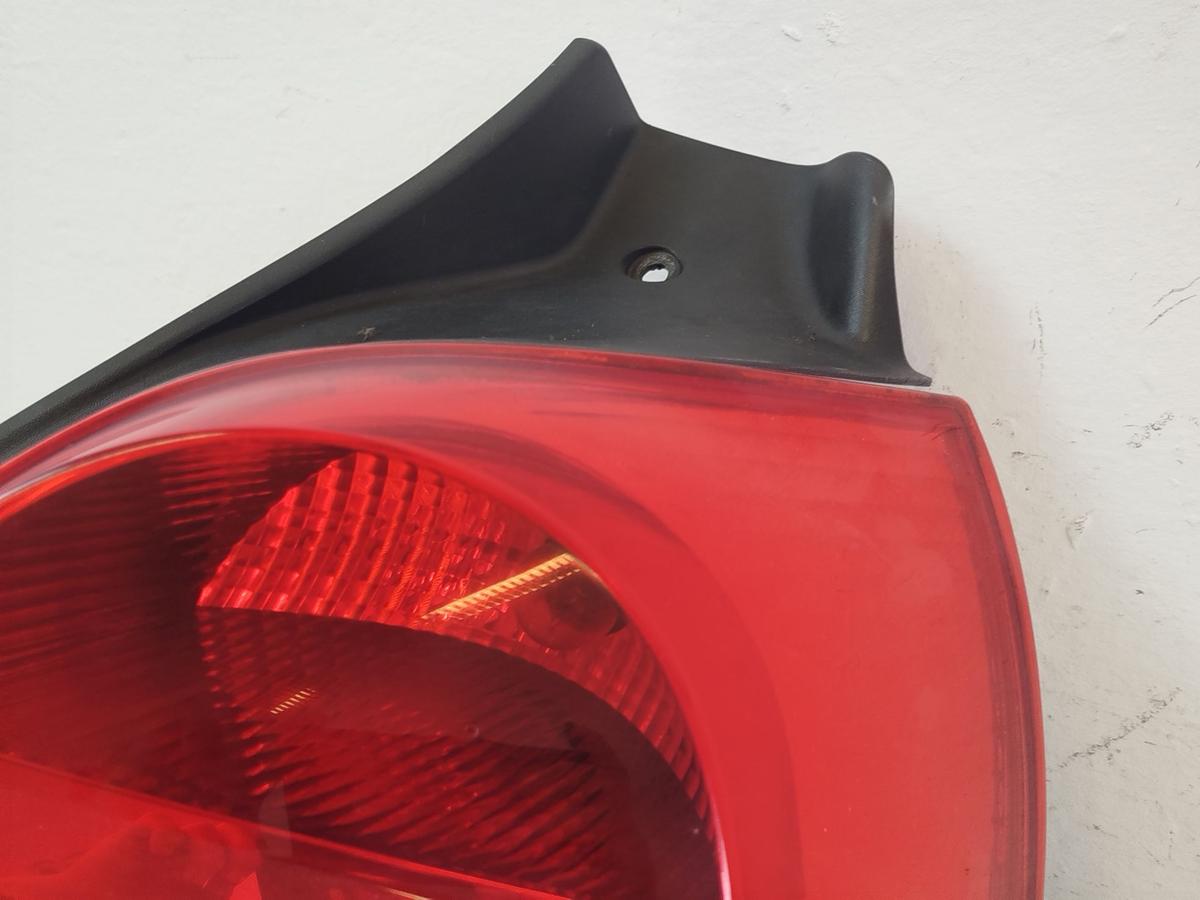 Renault Clio III R R&uuml;ckleuchte Schlussleuchte R&uuml;cklicht rechts 3 und 5 T&uuml;rer