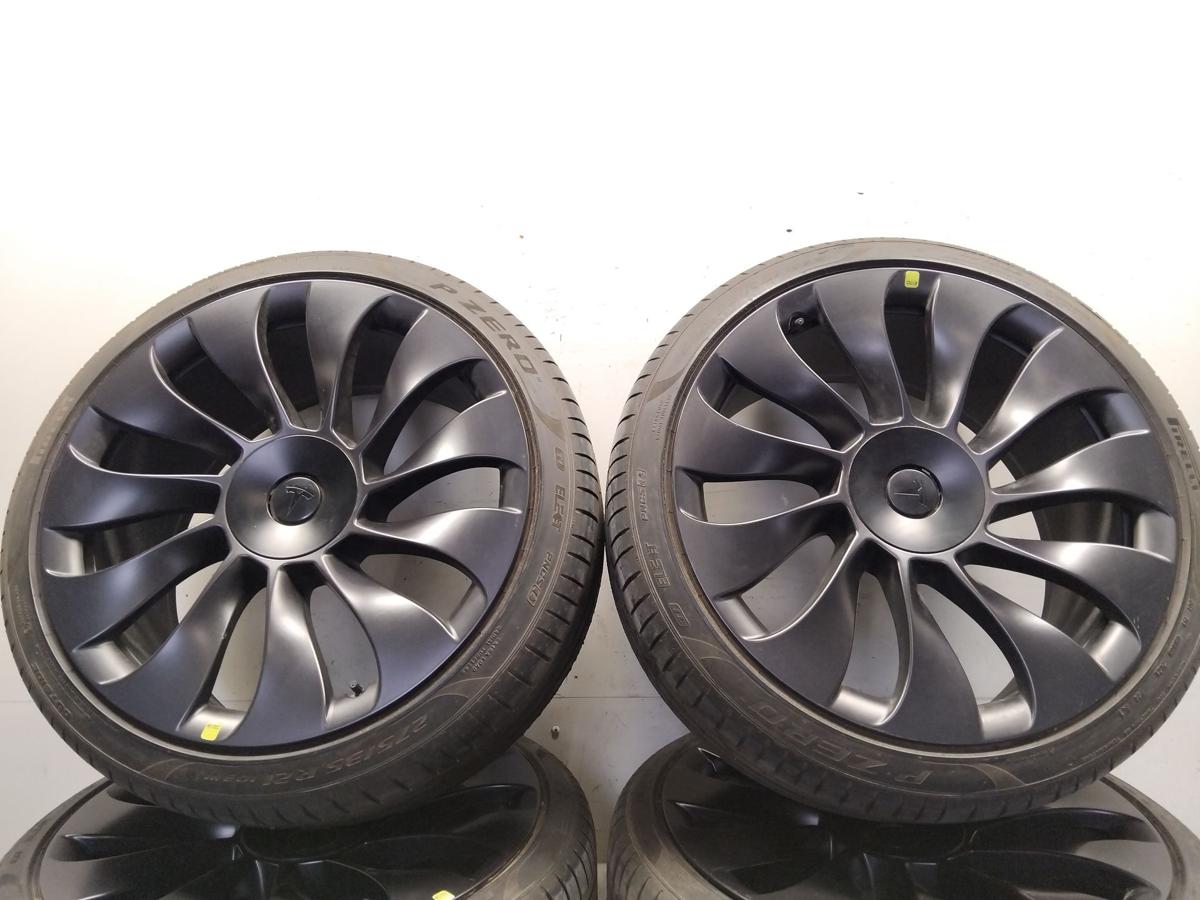 Tesla Model Y Sommerradsatz Alufelgen 21 Zoll 118822700C 118822600C