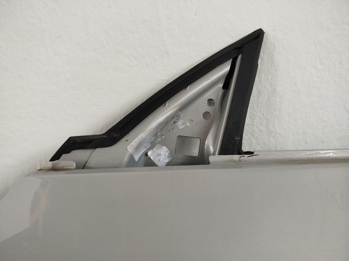 NIO ET7 Elektro Tür vorn links Fahrertür im Rohbau Sunrise Beige