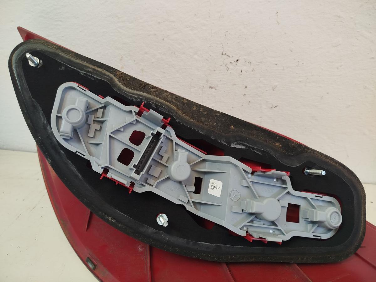 Mercedes A Klasse W169 R&uuml;ckleuchte links R&uuml;cklicht Avantgarde 1698200964 5t&uuml;rer