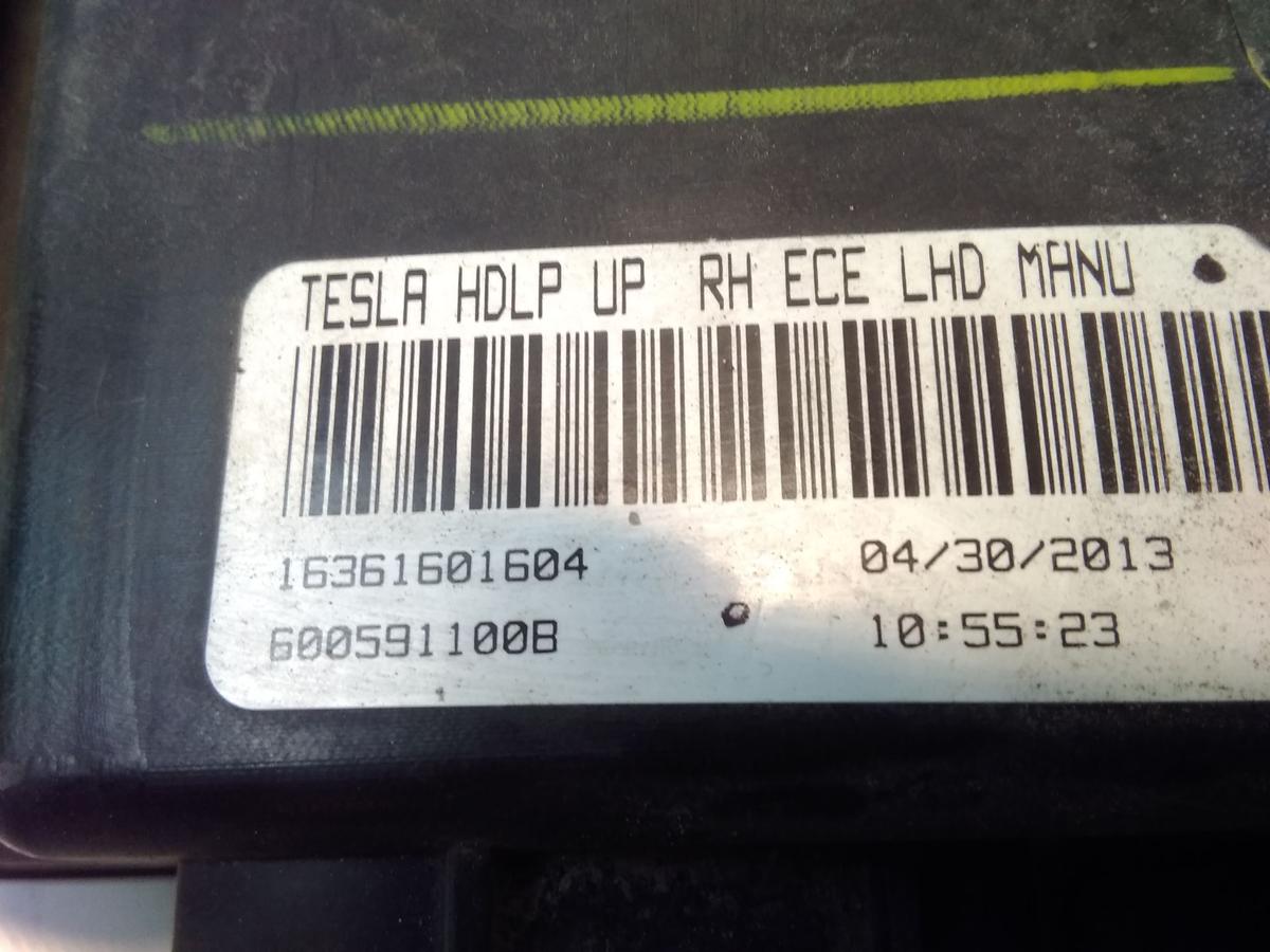 Tesla Model S orig Xenonscheinwerfer rechts mit Steuerger&auml;t 6005911-00-B BJ2014