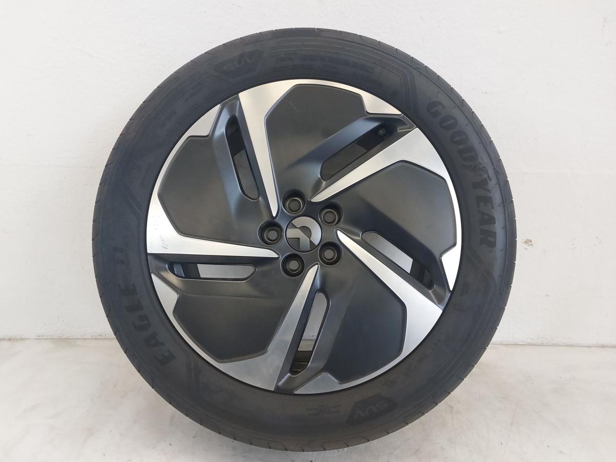 NIO EL6 Elektro SUV Komplettrad Alufelge 20 Zoll 255 50 R20 Good Year Eagle F1