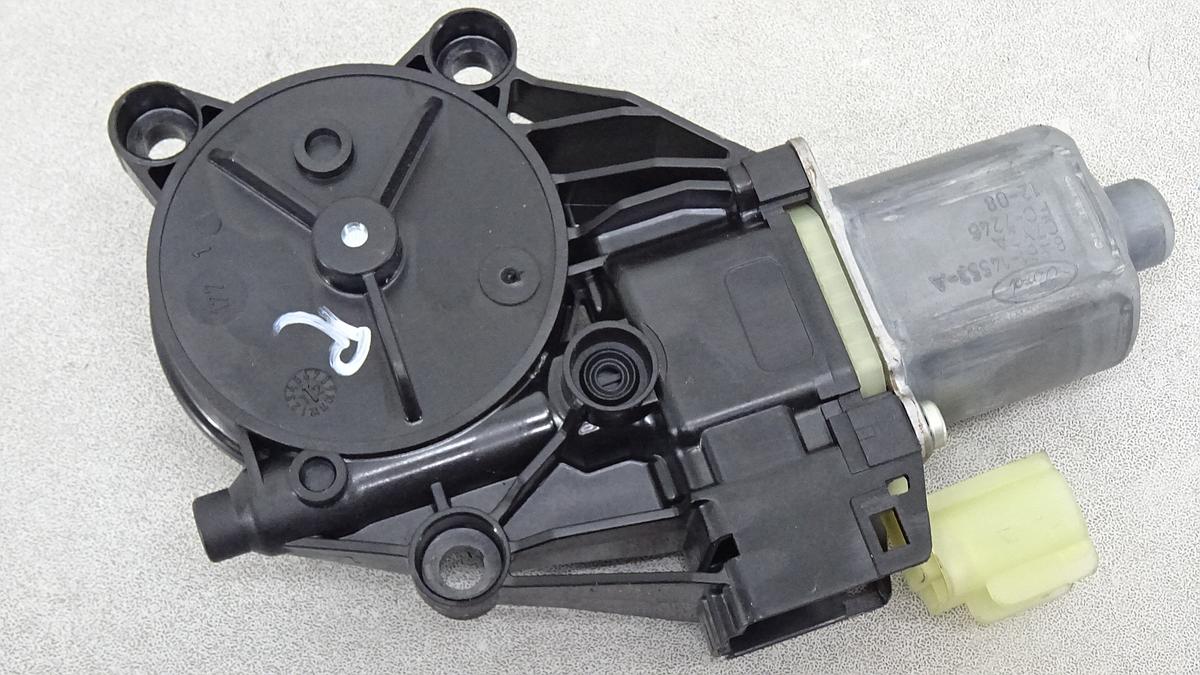 Ford Fiesta JA8 Fensterhebermotor rechts 8A6114553A 0130822407 Bj2012 Motor Fensterheber