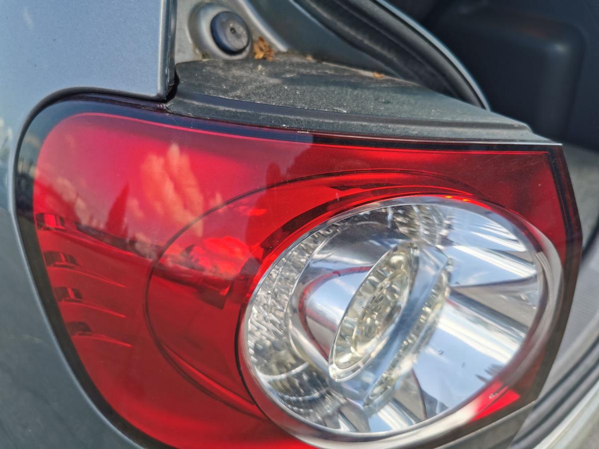 VW Golf Plus 5M Rückleuchte Schlussleuchte Rücklicht hinten aussen links LED