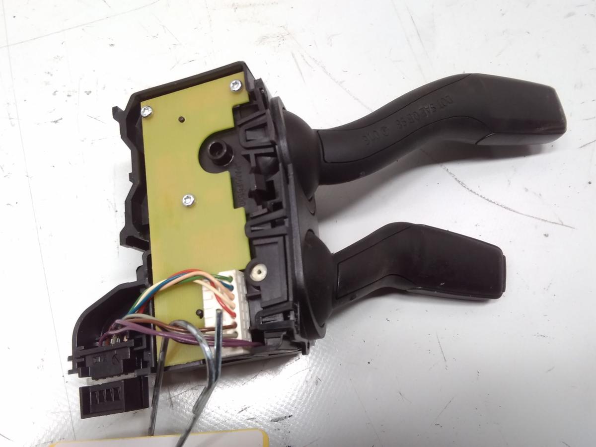 Audi A3 8P Facelift original Blinkerschalter mit Tempomatschalter Bj.2010