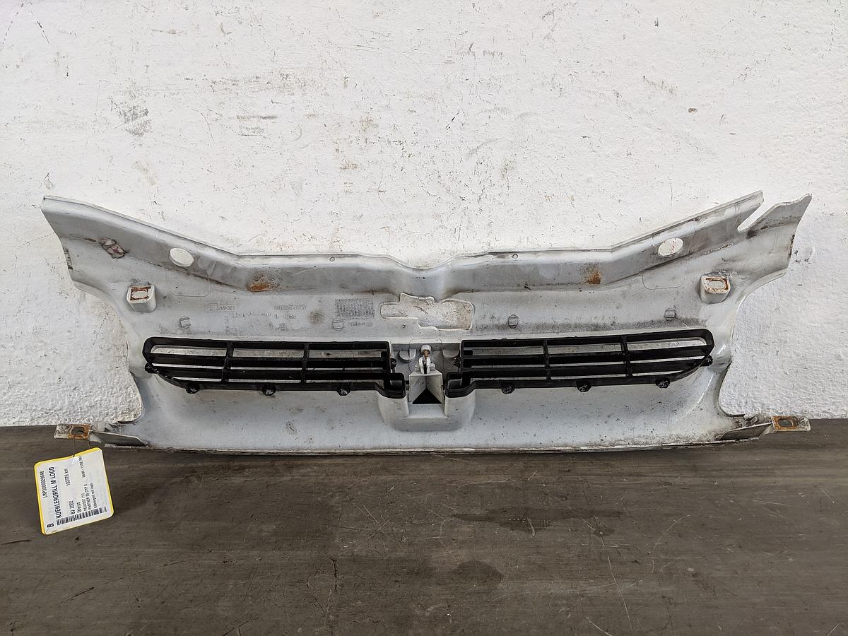 Peugeot Partner 96-02 K&uuml;hlergrill Frontgrill Grill weiss 9618254777