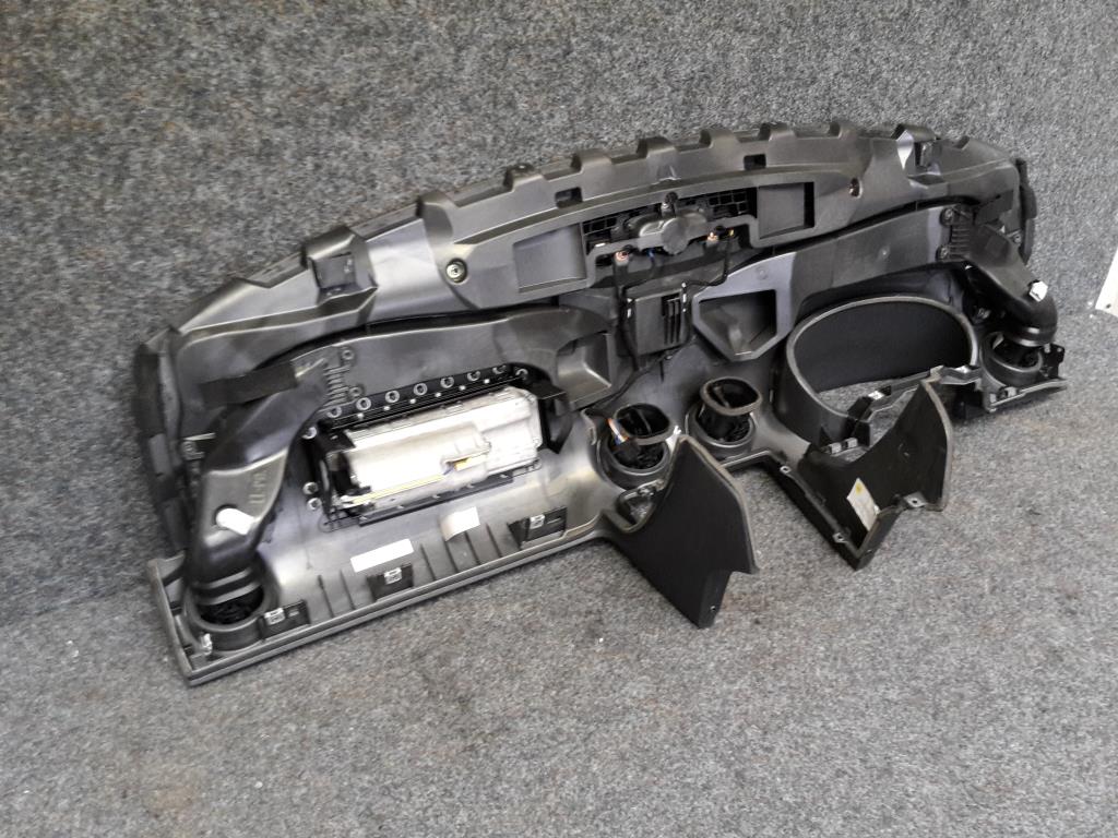 Audi A3 8P BJ 2003 Armaturenbrett Armaturentafel 1.6 75KW Automatik