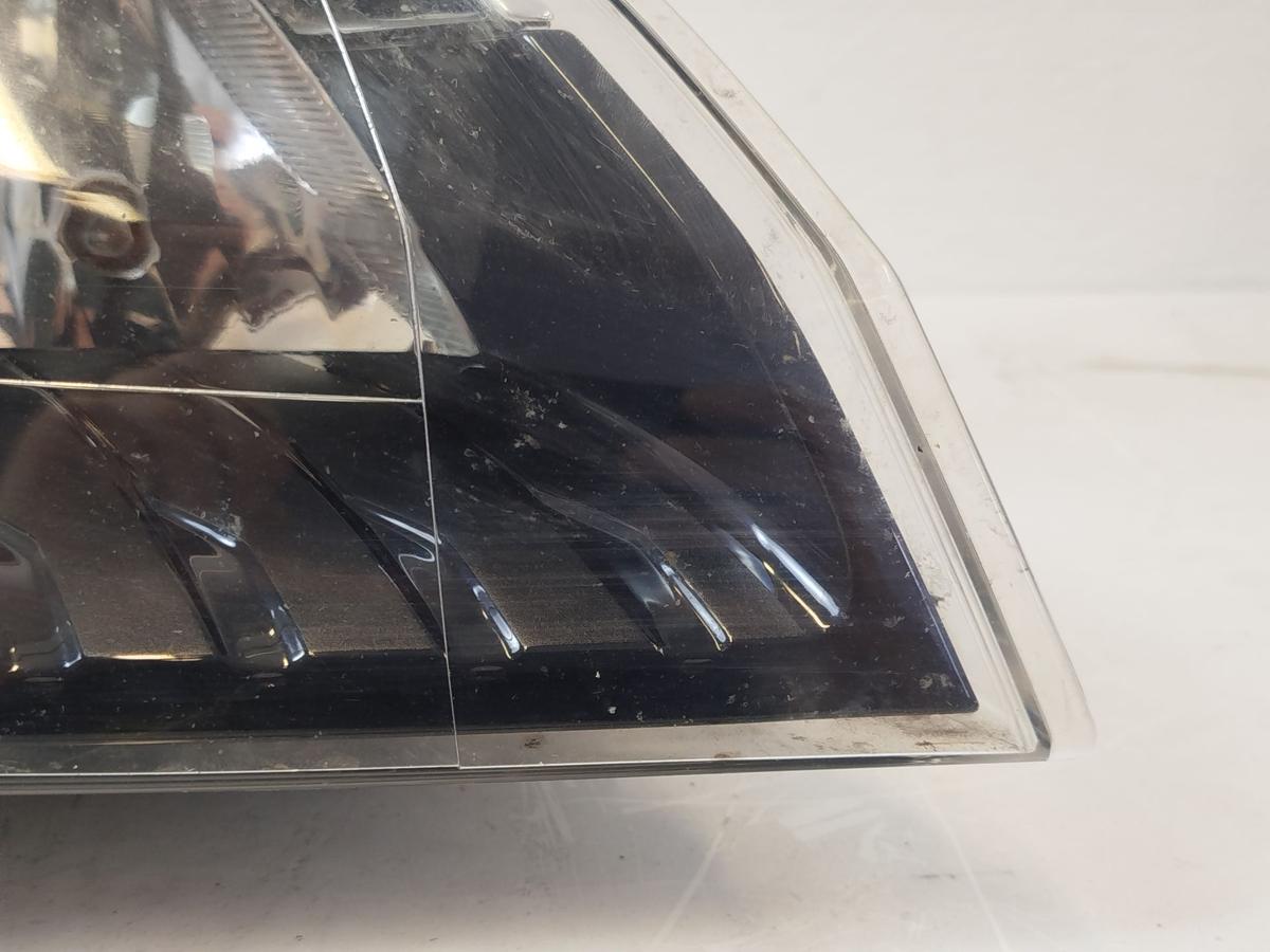 Renault Megane III 3 Scheinwerfer vorn rechts Halogen Frontscheinwerfer Lampe