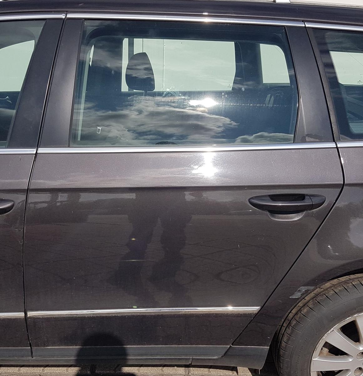 VW Passat 3C Variant T&uuml;r hinten links in LC8Z Mocca Brown Perl Bj2008 Kombi