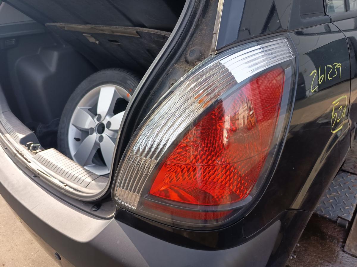 Kia Rio II 5t&uuml;rer original R&uuml;ckleuchte rechts Heck Schluss Licht Bj 2009