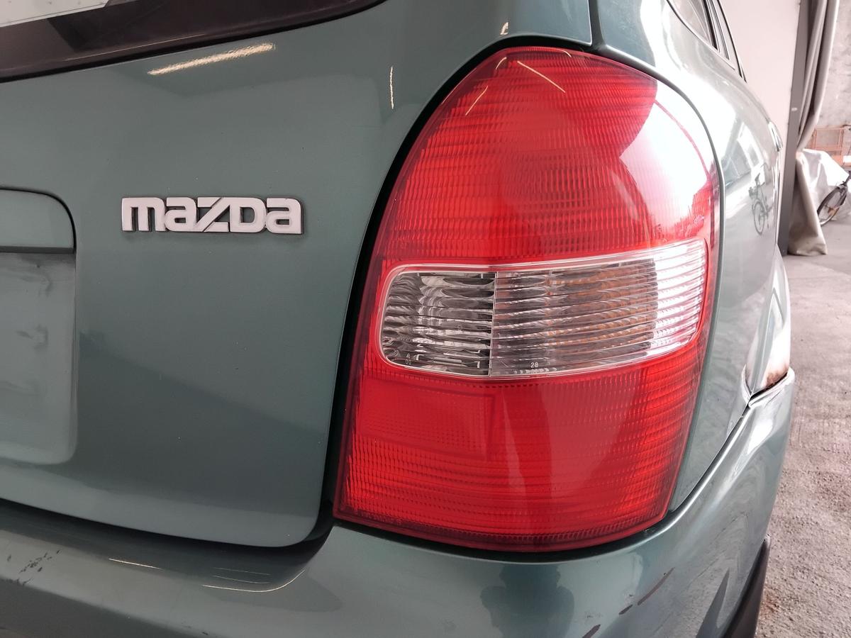 Mazda 323 F BJ original R&uuml;ckleuchte Heckleuchte rechts 5-t&uuml;rig Flie&szlig;heck BJ2001