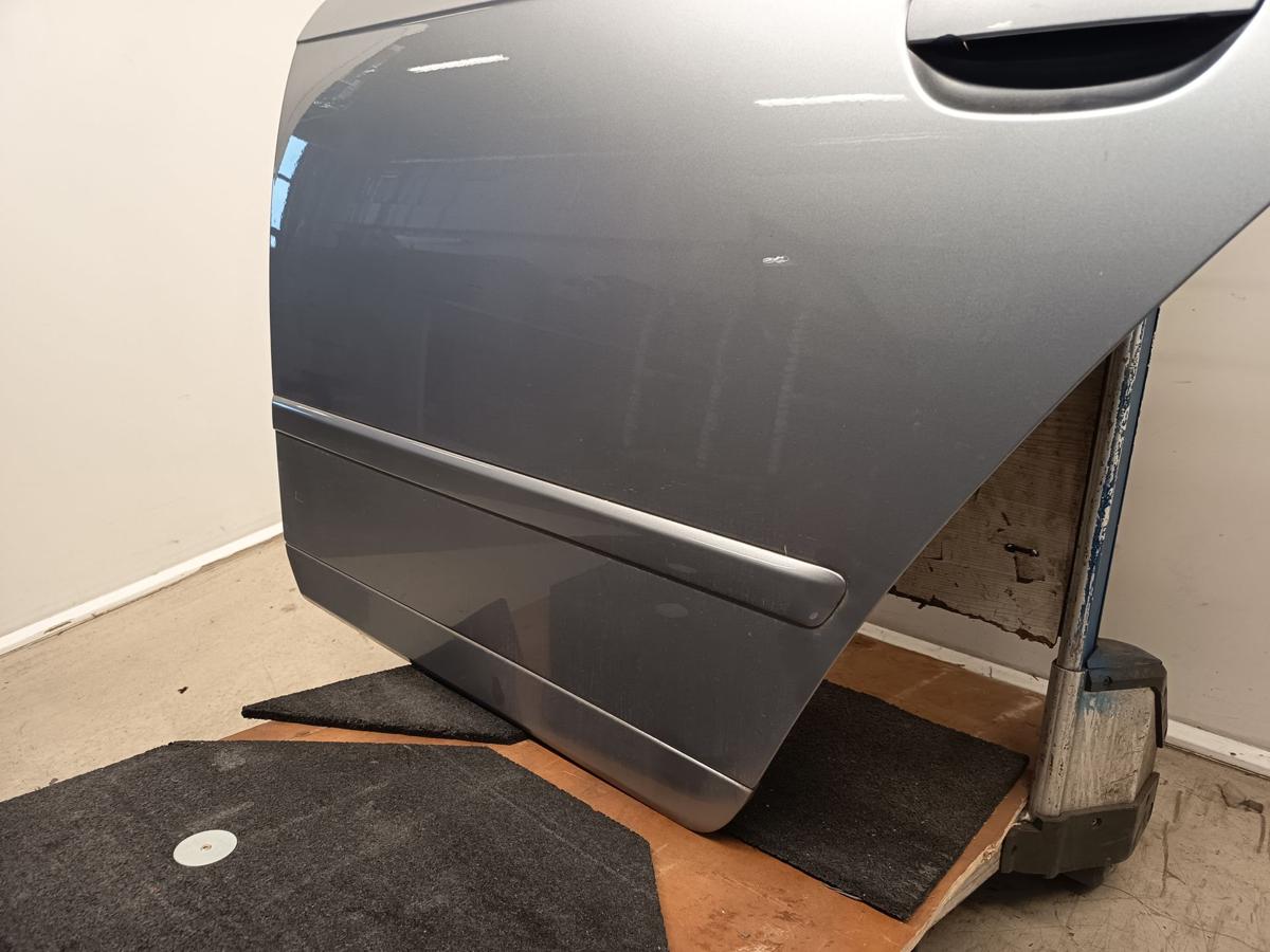Audi A4 8E B7 Avant original T&uuml;r hinten links Y7G Quarzgrau Bj 2005