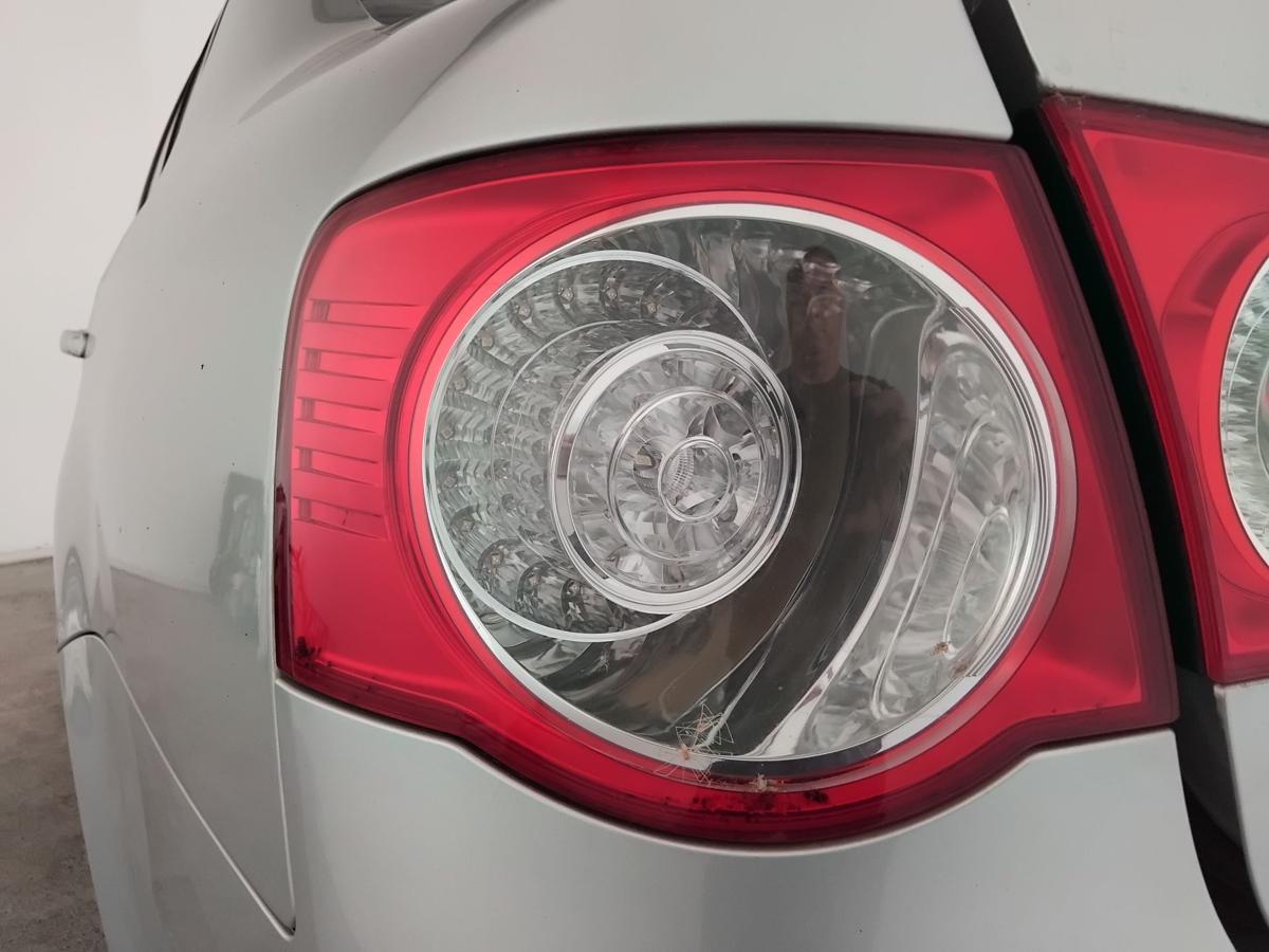 VW Jetta 5 1K2 original R&uuml;ckleuchte Heckleuchte links au&szlig;en LED BJ2007
