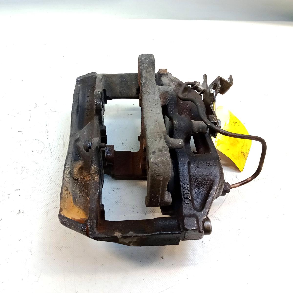 Audi A6 4B original Bremssattel Vorderachse rechts 2.7T 321x30mm Bj.1999
