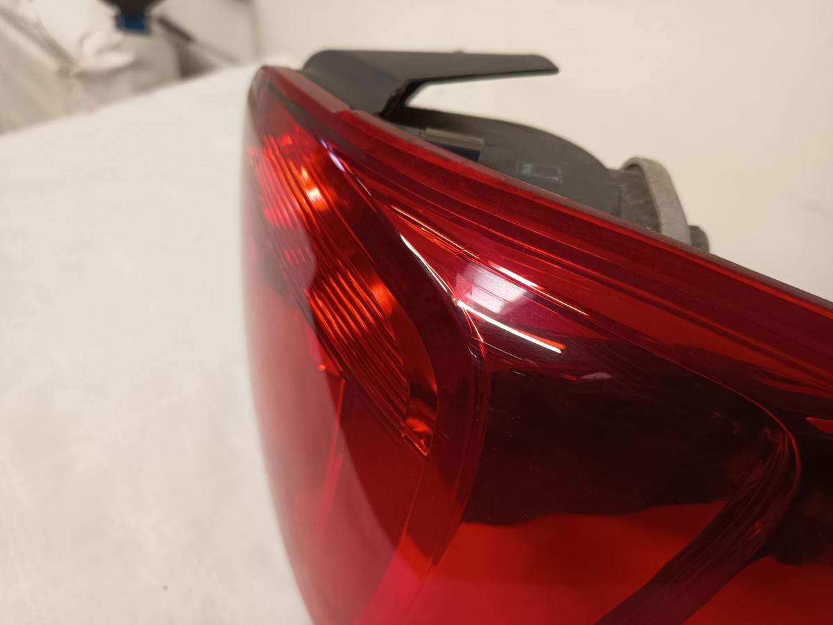 VW Polo V 6R original Rückleuchte rechts Heck/Schluss/Licht Bj 2009